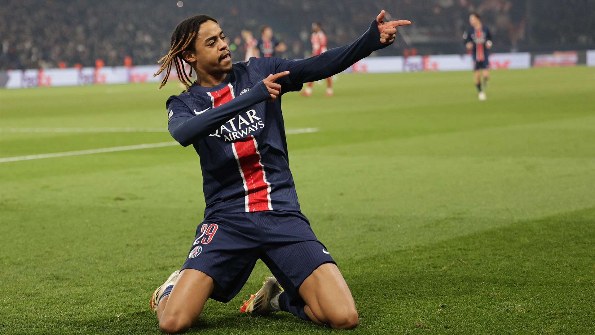 待着更多像 待着更多像